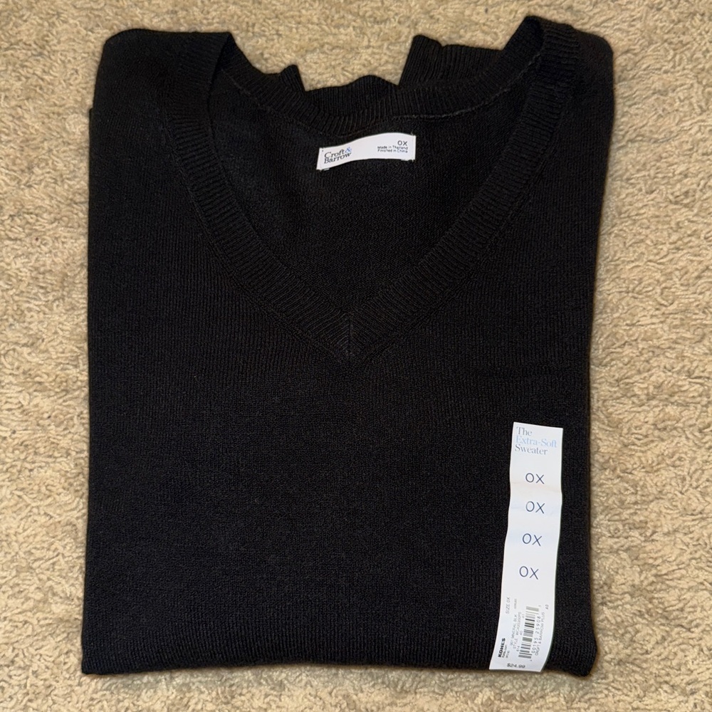 Croft & Barrow Black V-Neck Sweater